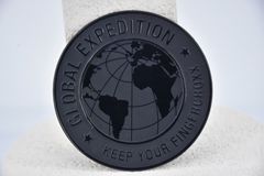 পোশাকের জন্য ভাল হাতের অনুভূতি ইকো-বন্ধুত্বপূর্ণ স্ক্রিন প্রিন্টেড প্যাচ