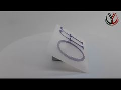 কাছ থেকে দেখা: পোশাকের জন্য ভালো হাতের অনুভূতি, পরিবেশ-বান্ধব স্ক্রিন প্রিন্টেড প্যাচ