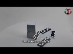 একটি ঘনিষ্ঠ চেহারা: 5 রঙের সিলিকন তাপ স্থানান্তর লেবেল পোশাক প্যানটোন নম্বরের জন্য কাস্টম