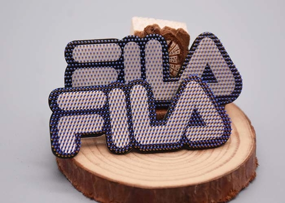 গার্মেন্টসের জন্য সিলিকন রাবার ব্যাকগ্রাউন্ড স্ক্রীন প্রিন্টেড প্যাচ 0.8 মিমি 2.0 মিমি