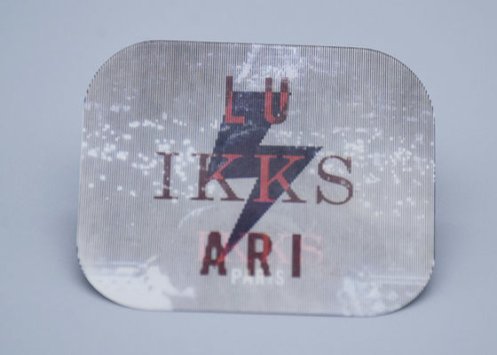 চার রঙের লোগো সহ TPU উপাদান মুদ্রিত কাস্টম গার্মেন্ট লেবেল