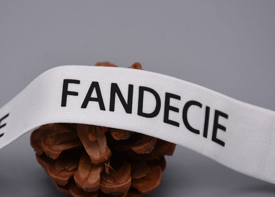 গার্মেন্টস কাস্টমাইজড ইলাস্টিক ব্যান্ড ম্যাট ব্ল্যাক লোগো সহ মুদ্রিত