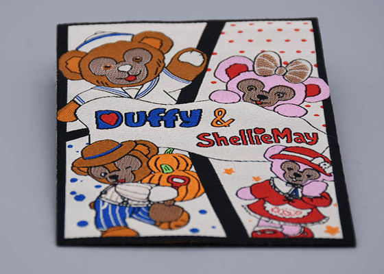 গার্মেন্টস জন্য কাস্টমাইজড অনুভূত নীচে এমব্রয়ডারি লোগো প্যাচ